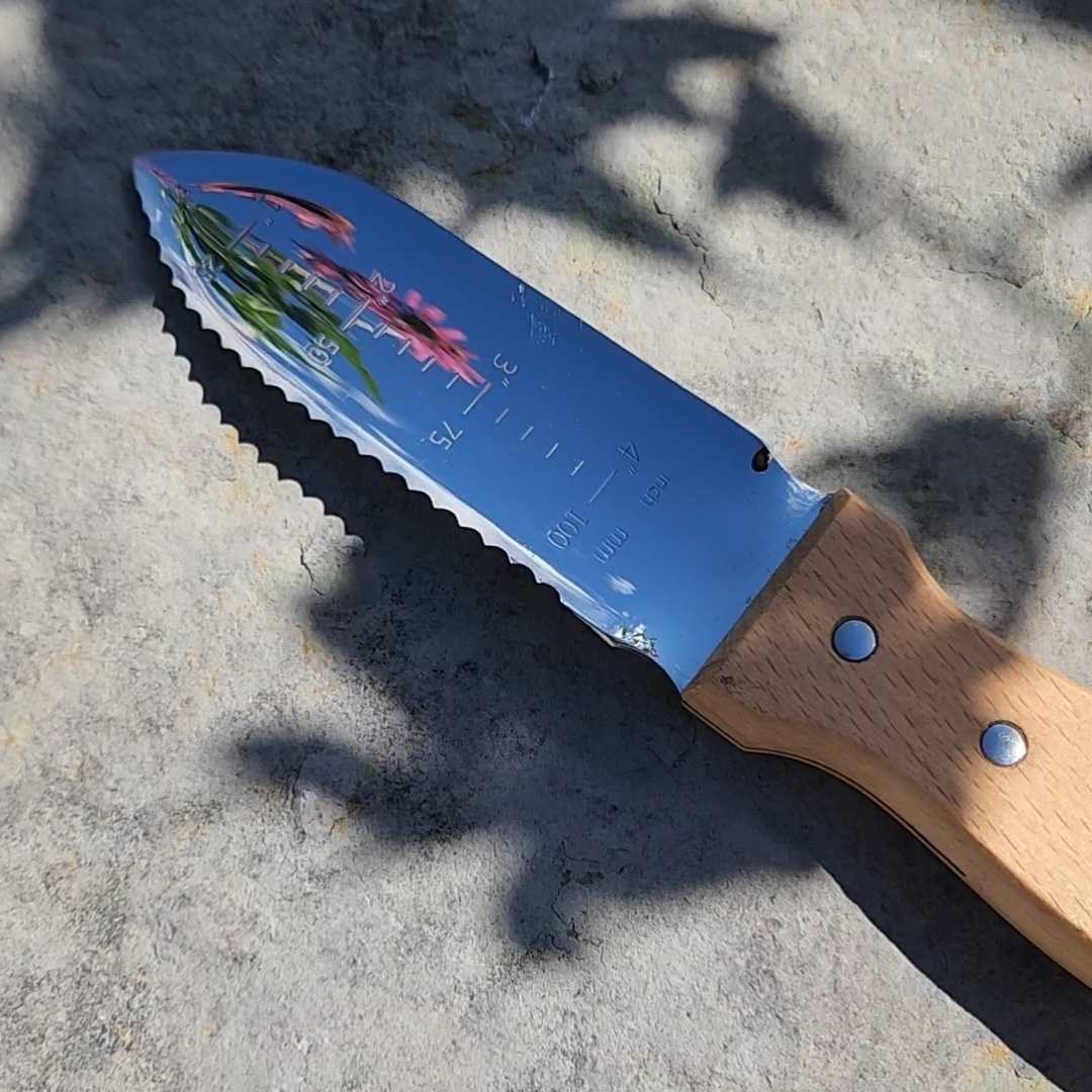 Nisaku 6200 Hori-Hori Japanese Garden Knife (Mini)