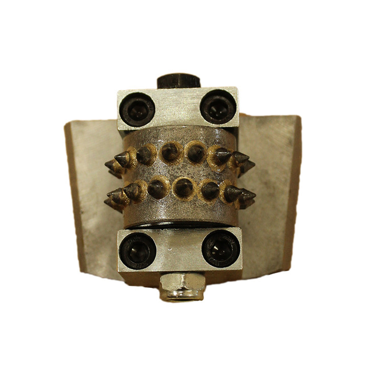 EDCO Magna-Spikes (Omni-Directional) for Magna-Trap® Floor Grinders.

This bush hammer is engineered to prepare surfaces for epoxy coatings, self-leveling compounds, or polymer overlays. It is also effective for stripping thin coatings.